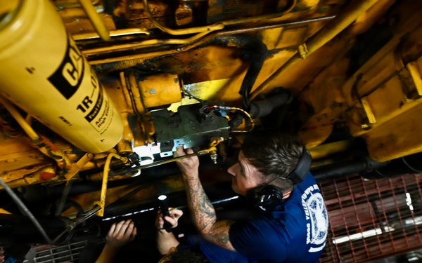Coast Guard Cutter Vigorous conducts counter-migration patrol in the Windward Passage