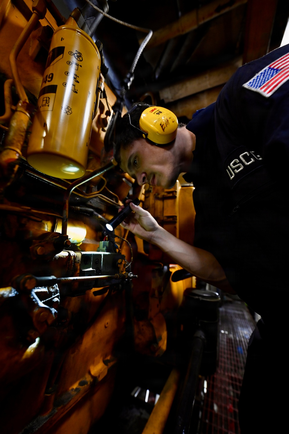 Coast Guard Cutter Vigorous conducts counter-migration patrol in the Windward Passage