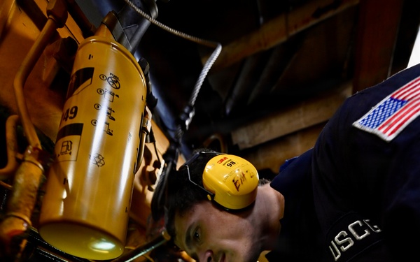 Coast Guard Cutter Vigorous conducts counter-migration patrol in the Windward Passage