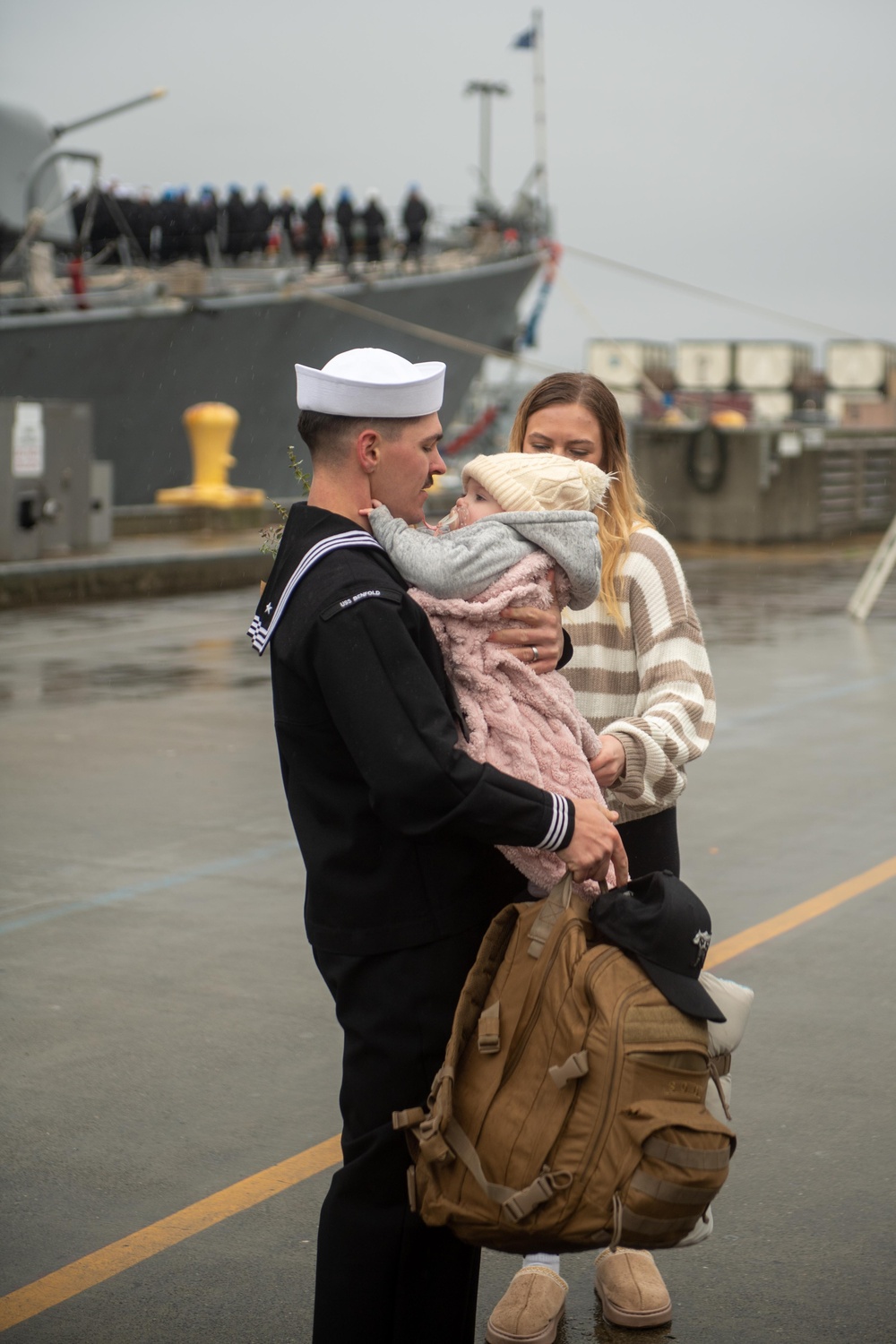 USS Benfold (DDG 65) Arrives at New Homeport