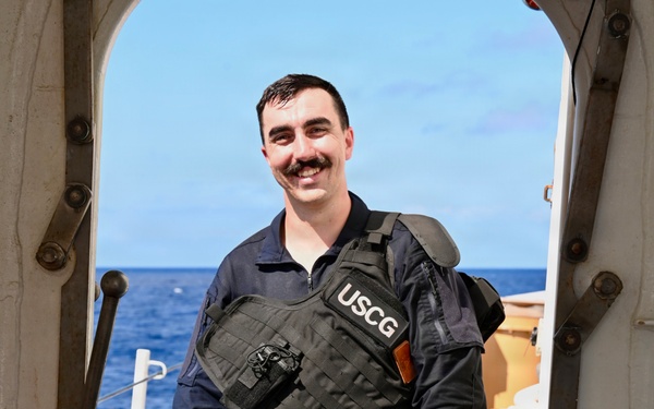 Coast Guard Cutter Vigorous conducts counter-migration patrol in the Windward Passage