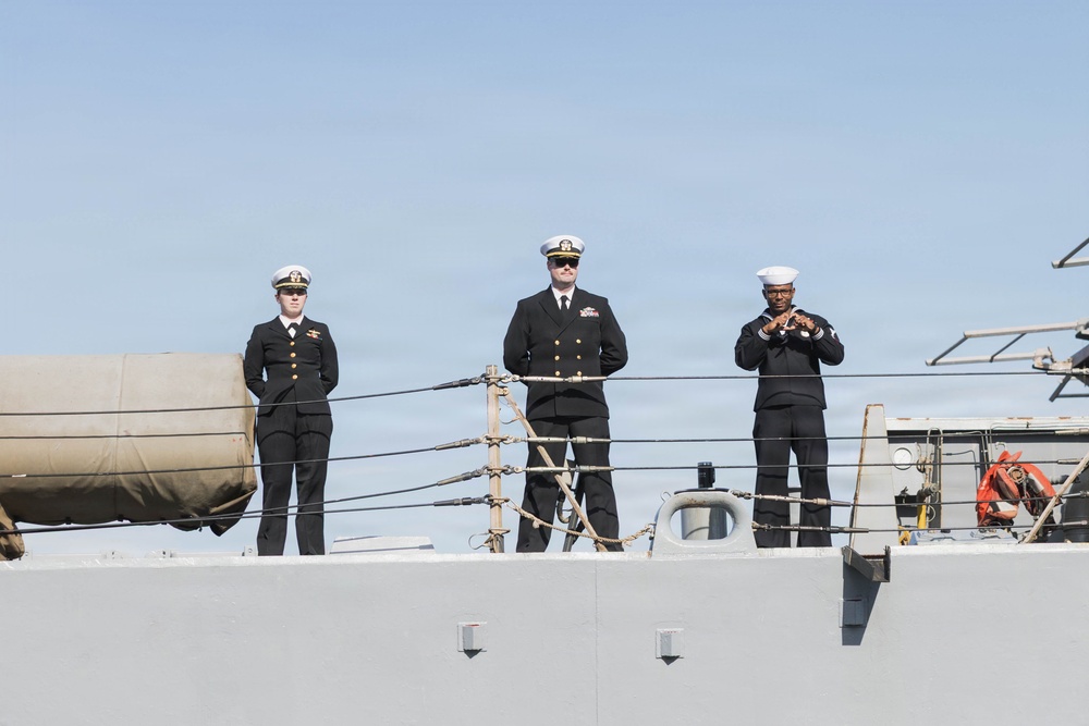 USS McFaul Departs Norfolk for Scheduled Deployment