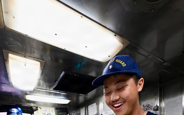 Coast Guard Cutter Vigorous conducts counter-migration patrol in the Windward Passage