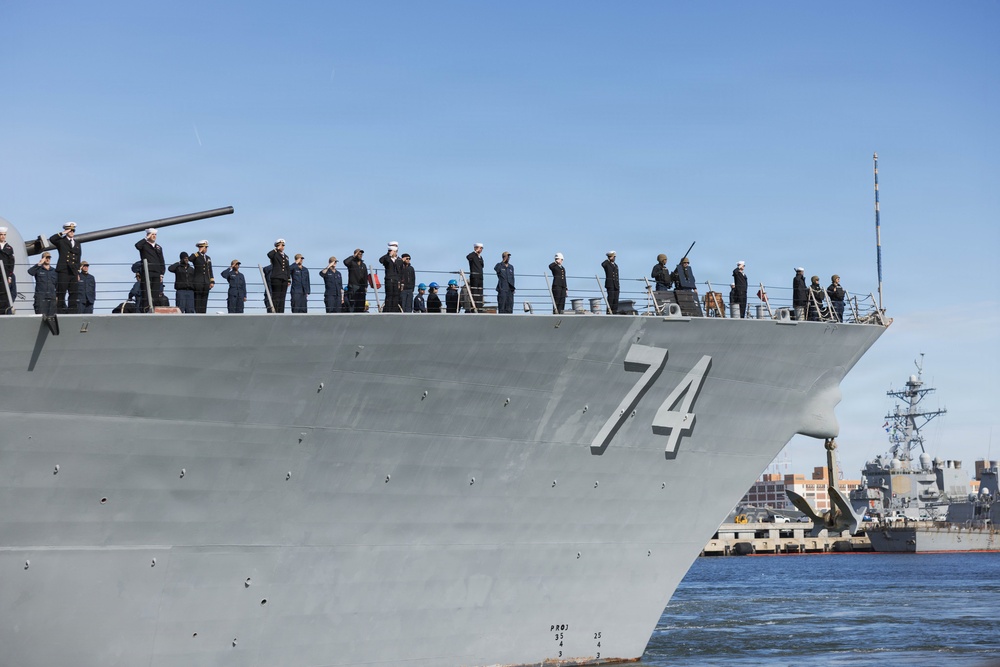 USS McFaul Departs Norfolk for Scheduled Deployment