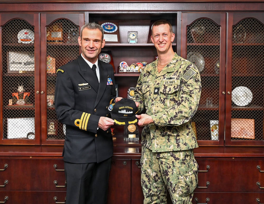 New Zealand Vessel HMNZS Aotearoa Visits CFAS