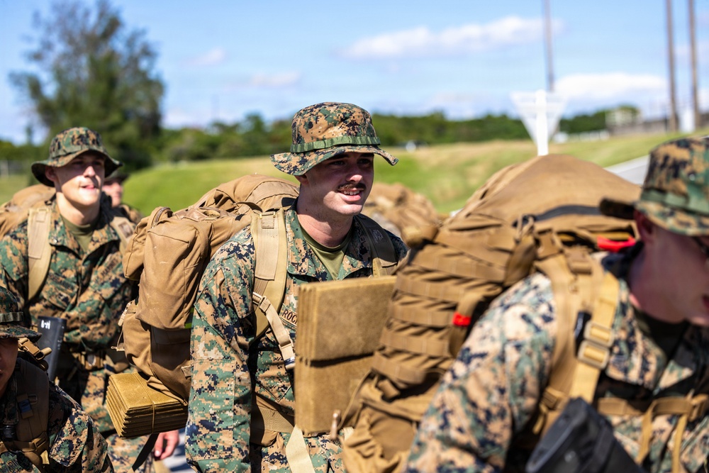 5th Air Naval Gunfire Liaison Company executes 5-kilometer hike