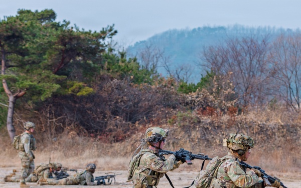 Raiders and ROKA Sharpen Combat Skills in Combined Platoon Level Live Fire Exercise