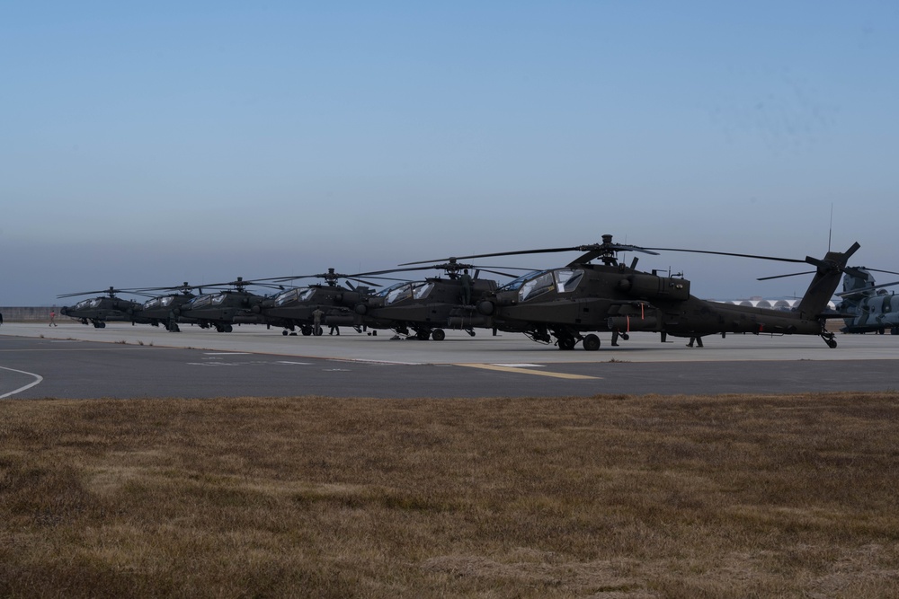 Kunsan AB collaborates with ROK army Aviation Command for live fire certification training