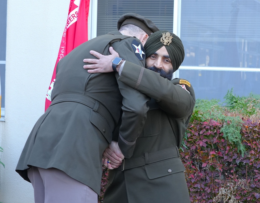 U.S. Army Major “Simmer” Singh Promoted to Lieutenant Colonel
