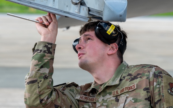 Locked and Loaded: Kadena hosts quarterly loadcrew competition