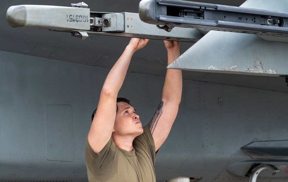 Locked and Loaded: Kadena hosts quarterly loadcrew competition