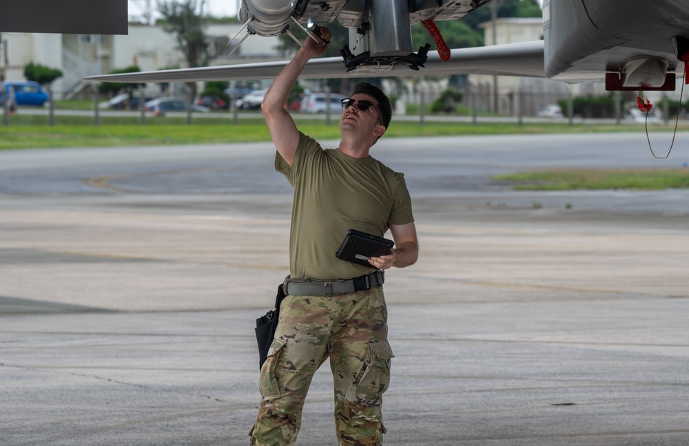 Locked and Loaded: Kadena hosts quarterly loadcrew competition