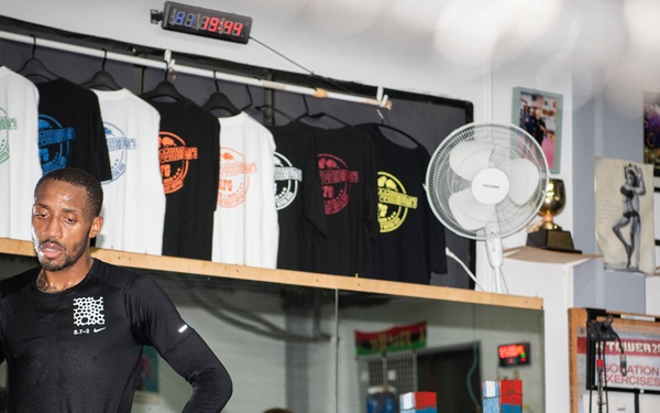 Gambatte! Yokota Airman extends warrior ethos to the ring