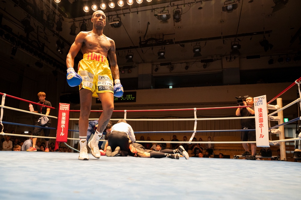 Gambatte! Yokota Airman extends warrior ethos to the ring