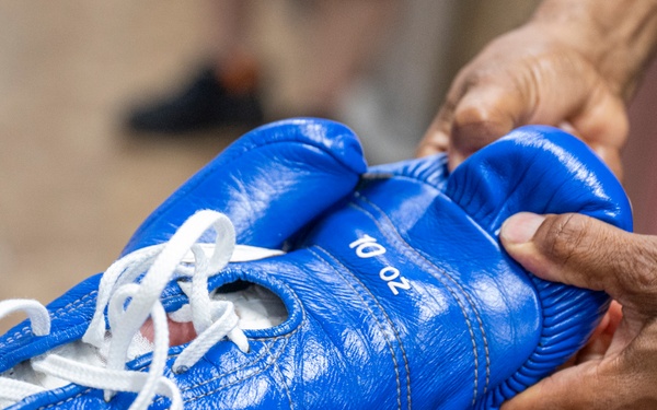 Gambatte! Yokota Airman extends warrior ethos to the ring