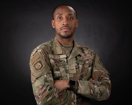 Gambatte! Yokota Airman extends warrior ethos to the ring