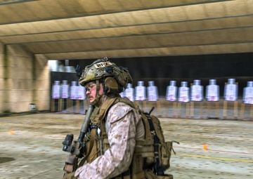 Reconnaissance Marines with the 24th Marine Expeditionary Unit conduct rifle and pistol drills
