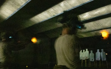 Reconnaissance Marines with the 24th Marine Expeditionary Unit conduct rifle and pistol drills