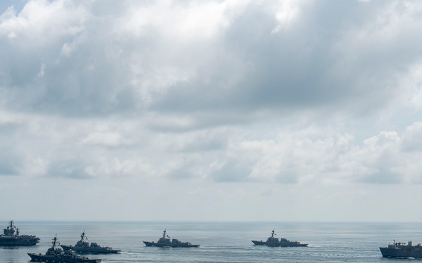 Nimitz Conducts an Integration Exercise