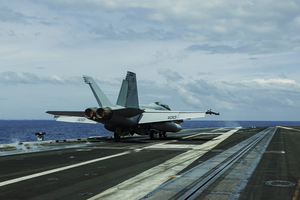 George Washington Conducts Flight Operations