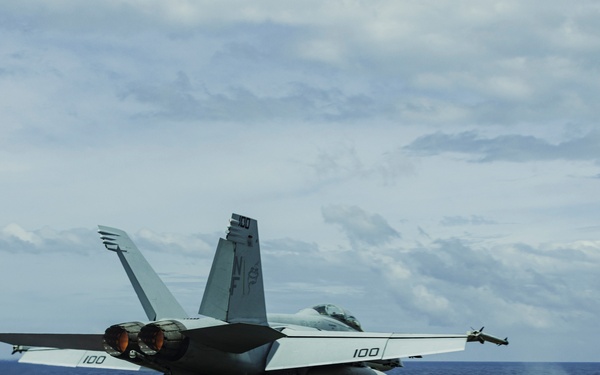 George Washington Conducts Flight Operations