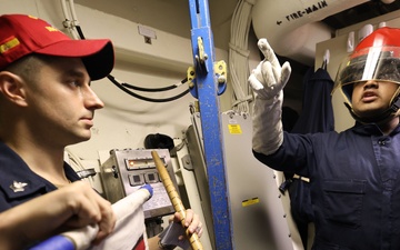 USS Roosevelt (DDG 80) Conducts Flooding Drill