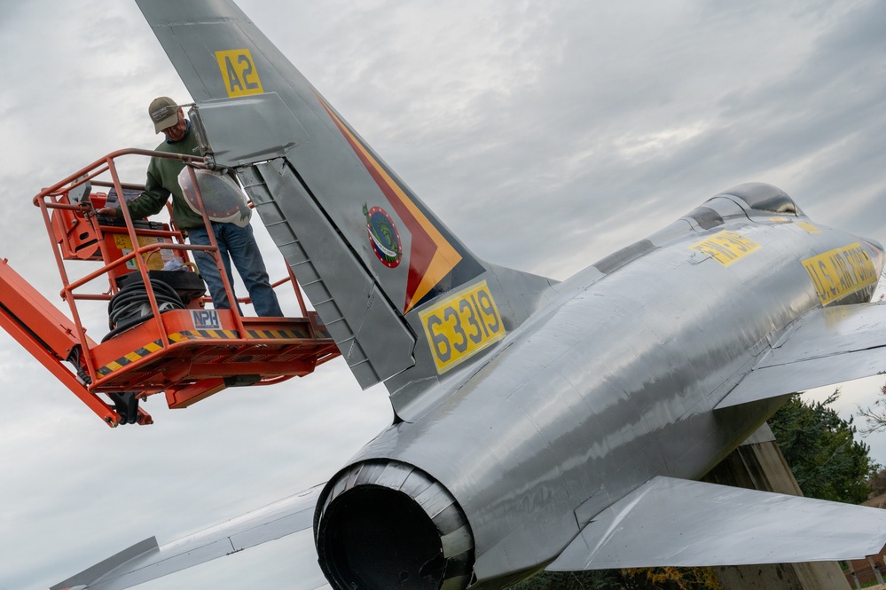 Super Sabre static restored