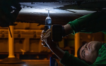 Abraham Lincoln conducts routine operations