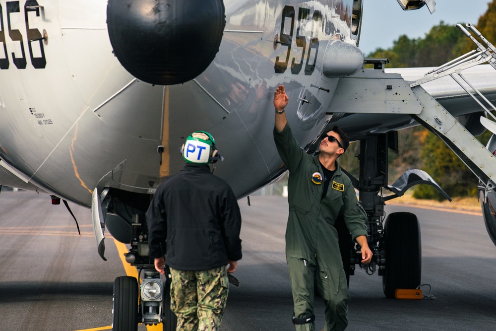 VX-1 conducts flight operations