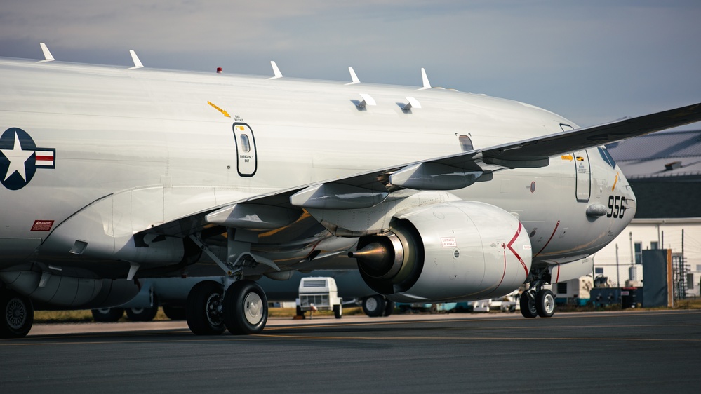 VX-1 conducts flight operations