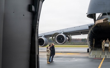 White House Military Office Observes a Dignified Transfer Demonstration