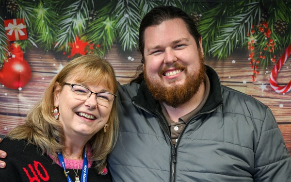 NMCRS Holiday Photo Booth