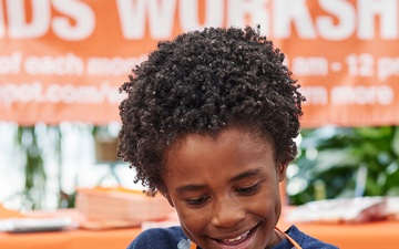 Army &amp; Air Force Exchange Service, The Home Depot Build Holiday Cheer with Free Kids Workshop on Dec. 6