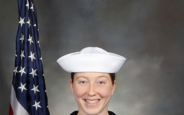 Thorneloe Earns Military Excellence Award at Recruit Training Command