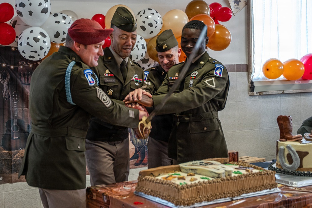 USAG-Italy Celebrates Thanksgiving 2025