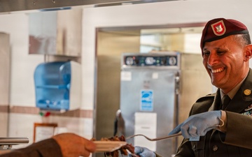 USAG-Italy Celebrates Thanksgiving 2025