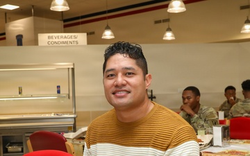 SETAF-AF Soldier enjoys Thanksgiving meal