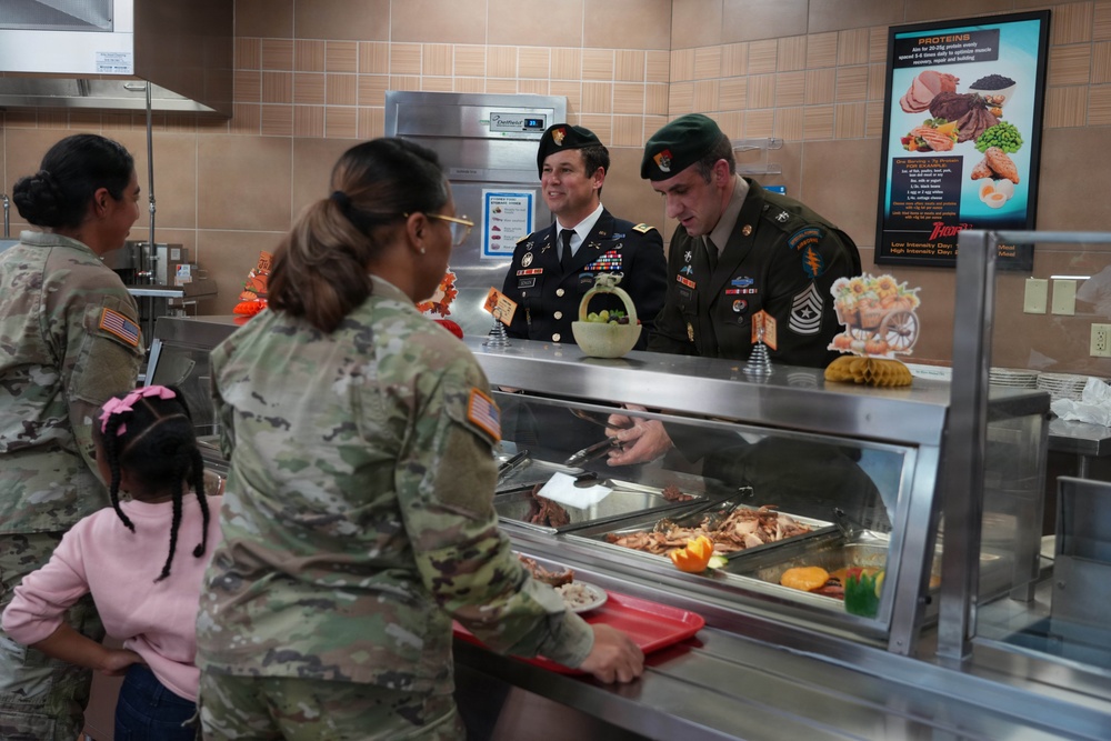 3rd Special Forces Group Marks Holiday With Thanksgiving Meal