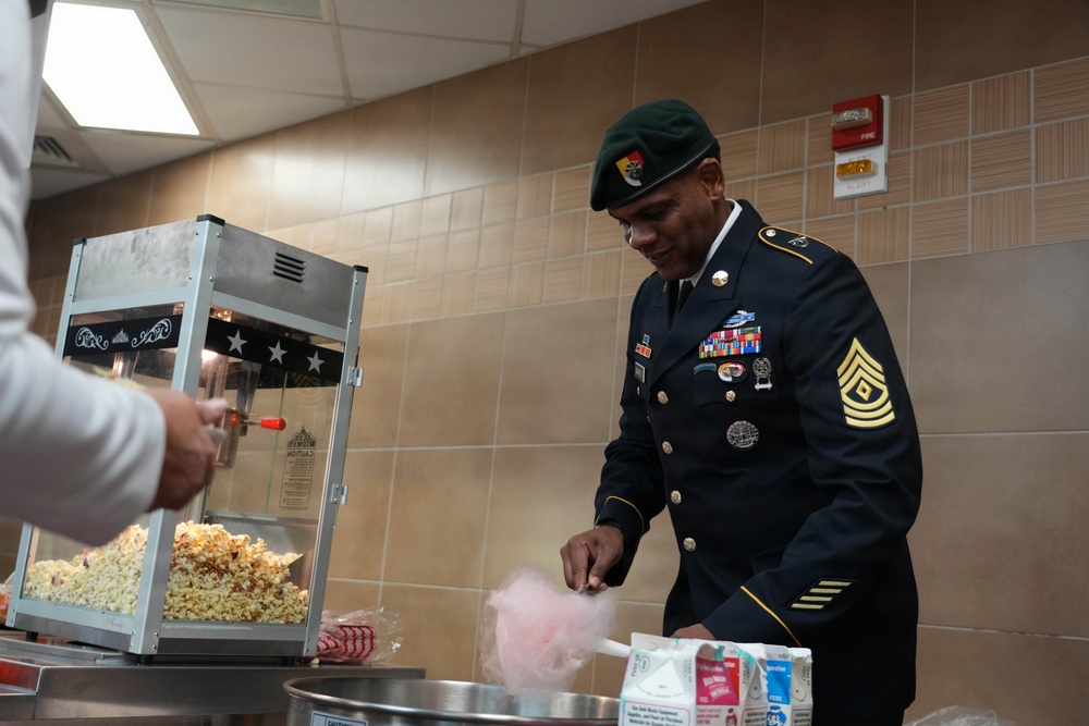 3rd Special Forces Group Marks Holiday With Thanksgiving Meal