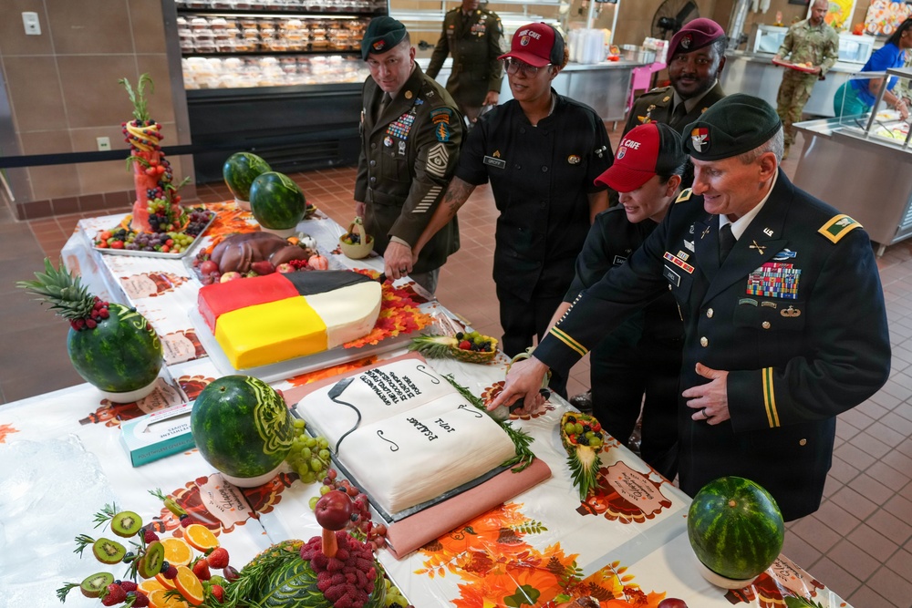 3rd Special Forces Group Marks Holiday With Thanksgiving Meal