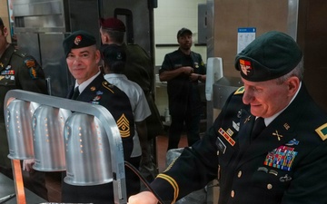 3rd Special Forces Group Marks Holiday With Thanksgiving Meal