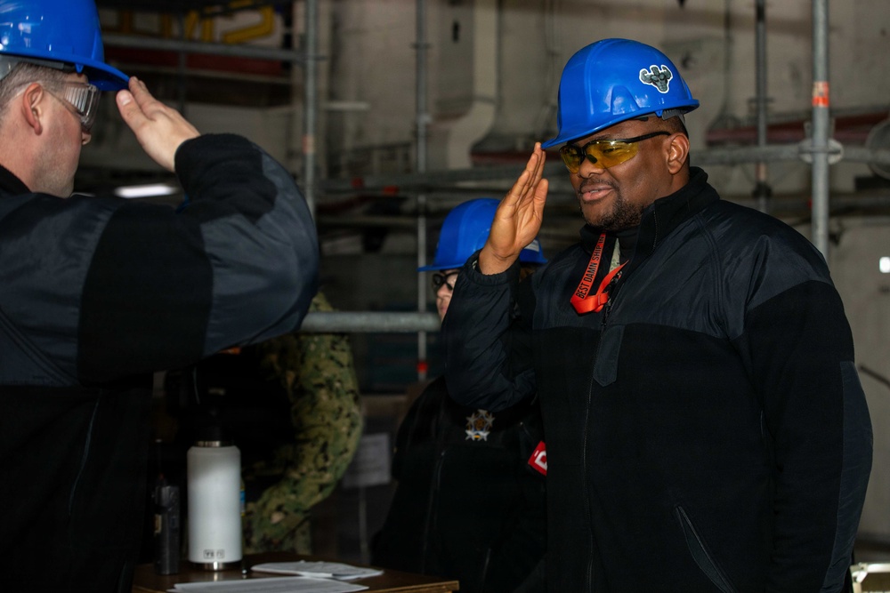 Ike Conducts Planned Incremental Availability maintenance period