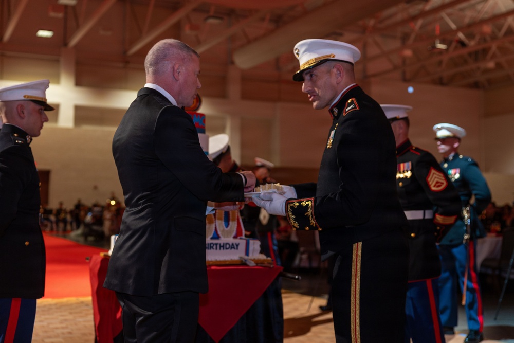 MARSOC's Hosts 250th Marine Corps Birthday Ball