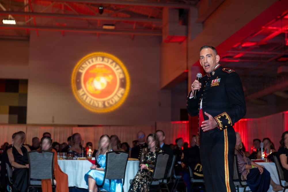 MARSOC's Hosts 250th Marine Corps Birthday Ball