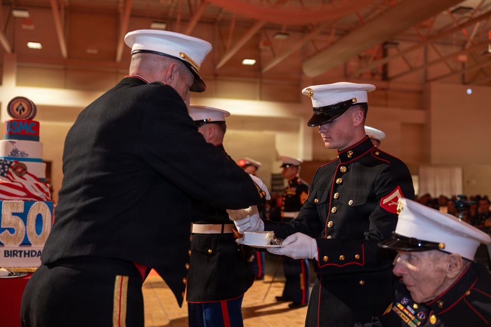 MARSOC's Hosts 250th Marine Corps Birthday Ball