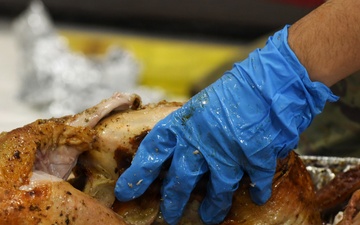 Offutt members enjoy giving thanks before the holidays