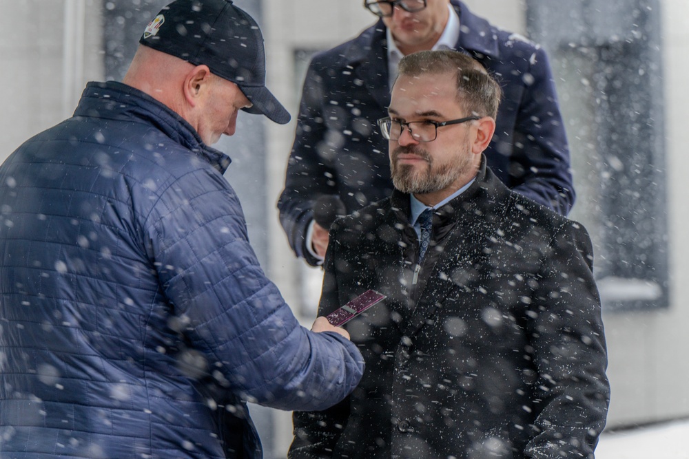 Gen. Donahue Conducts Ribbon Cutting Ceremony and Visits U.S. Soldiers for Thanksgiving in Lithuania