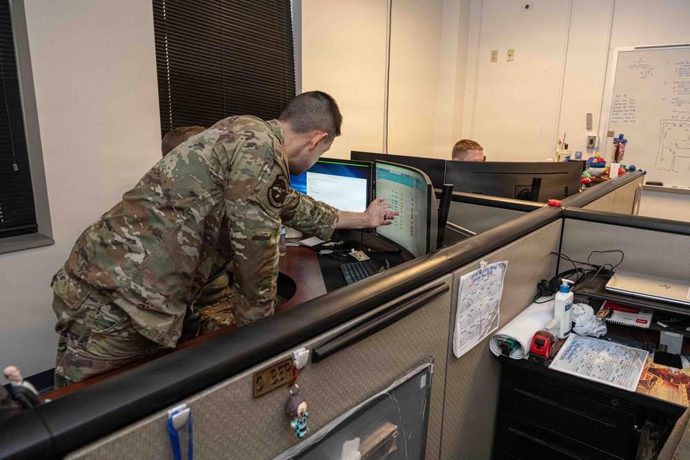 Undercover Colonel: Comm Flight