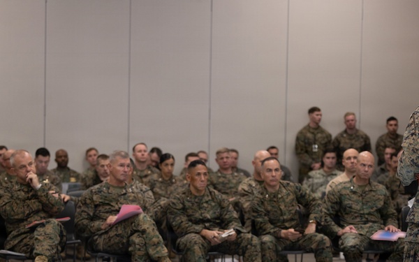 I Marine Expeditionary Force holds Steel Knight Rehearsal of Concept brief