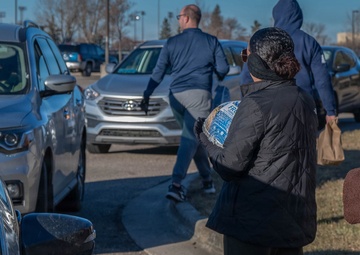 Team Minot gives thanks during First Sergeant turkey giveaway